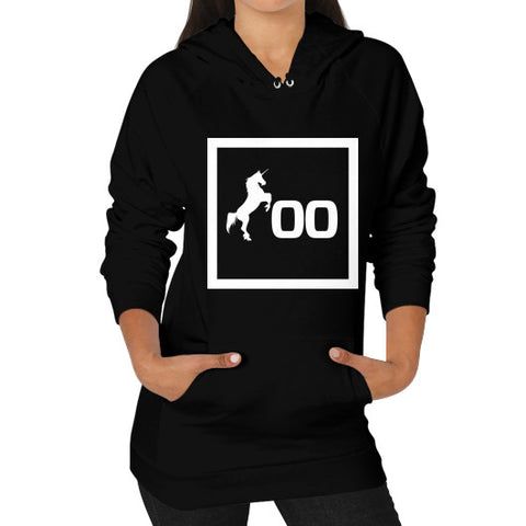 Hoodie (on woman) Black 500 Startups Idea